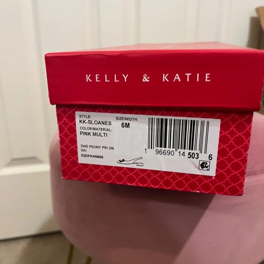 New Kelly & Katie Flats — size 6 - Picture 5 of 5